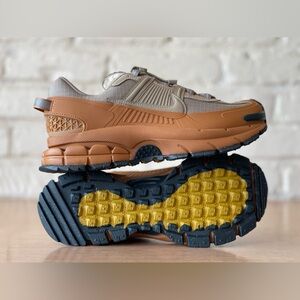Nike Zoom Vomero 5 Roam Flax Brown Women's Sizes Hiking Trail Shoes HQ2181-200